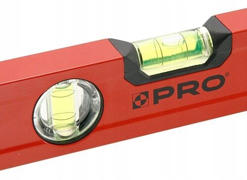 POZIOMNICA PRO600 MAL. CZERWONA 17 CM